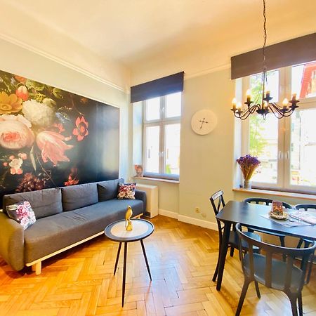 Faust Apartments In The Heart Of Kazimierz By Mint Apartment Cracovia Exterior foto