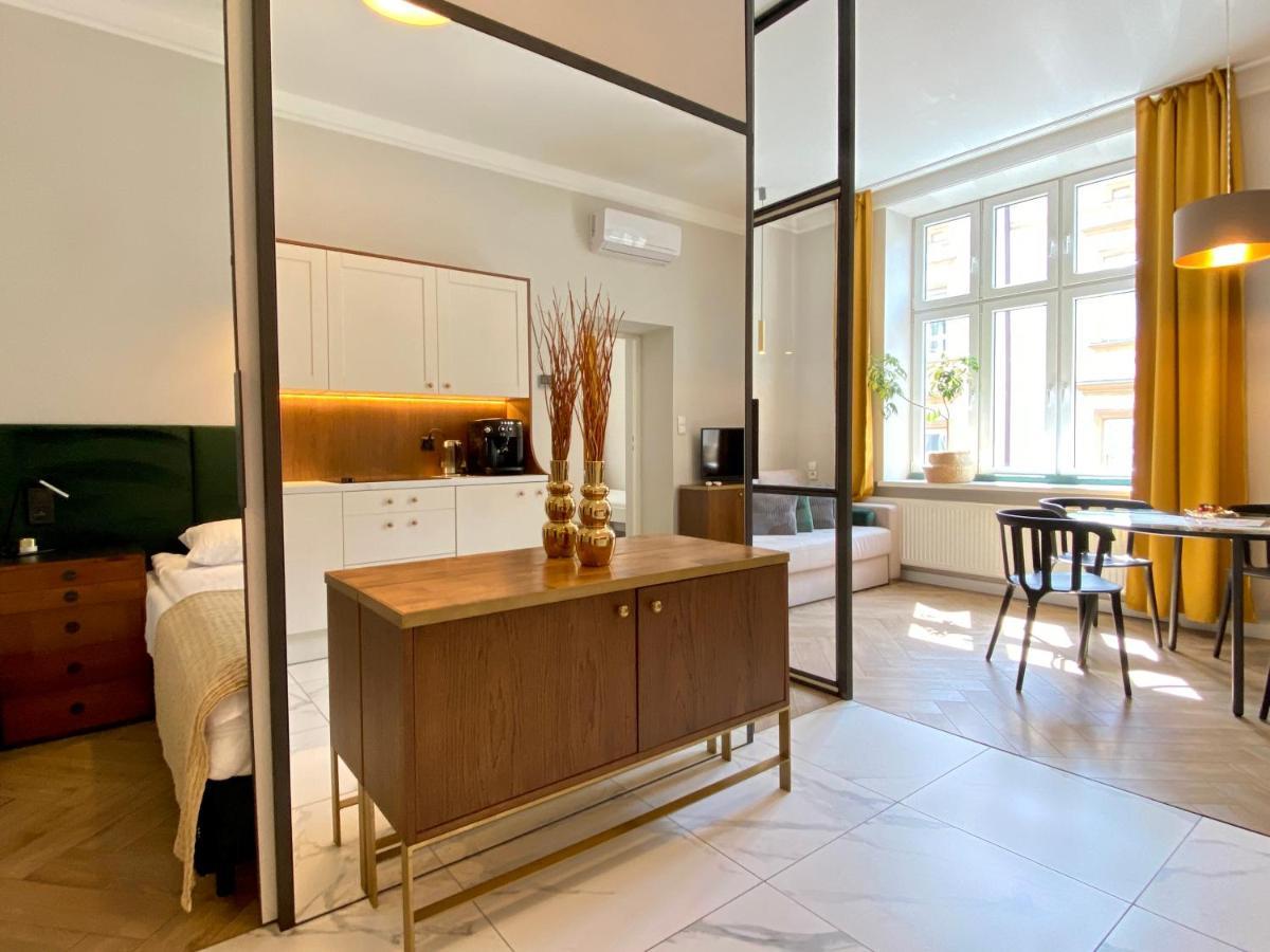 Faust Apartments In The Heart Of Kazimierz By Mint Apartment Cracovia Exterior foto